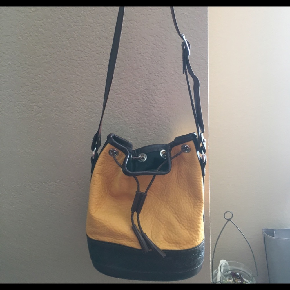 Mustard yellow leather hobo purse in EUC